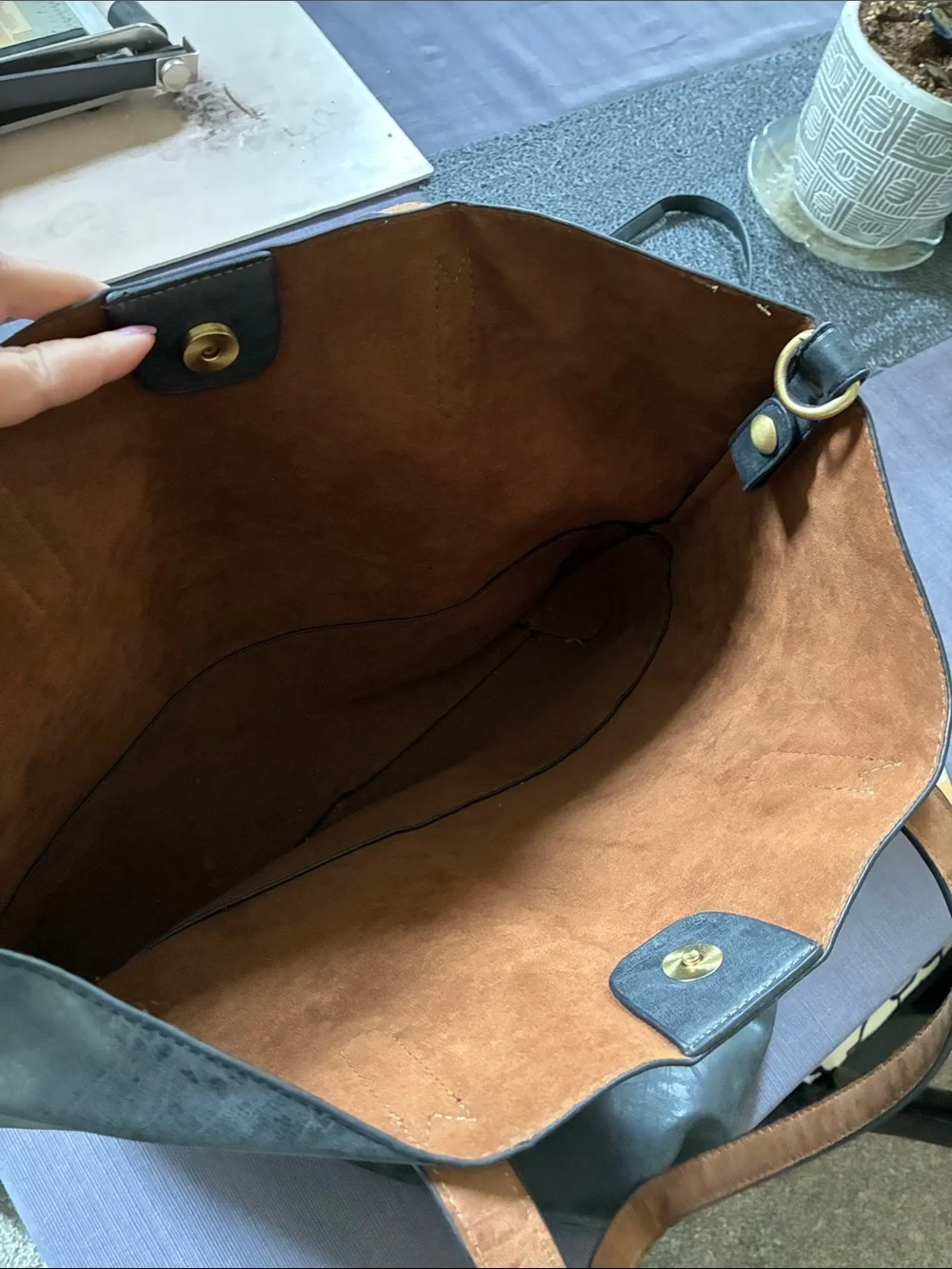 Classic Grey Faux-Leather Tote with Tan Handles - Versatile Everyday Bag